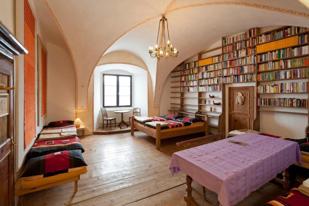Burg Plankenstein Hotel Texing Room photo